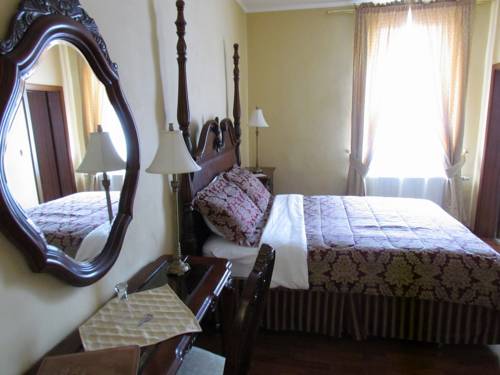 Imagen de la habitación del Hotel Royal, CHOMUTOV. Foto 13