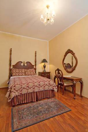 Imagen de la habitación del Hotel Royal, CHOMUTOV. Foto 16