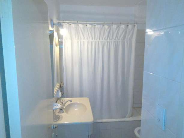 Imagen de la habitación del Hotel Royal, C&Oacute;RDOBA (AR). Foto 17
