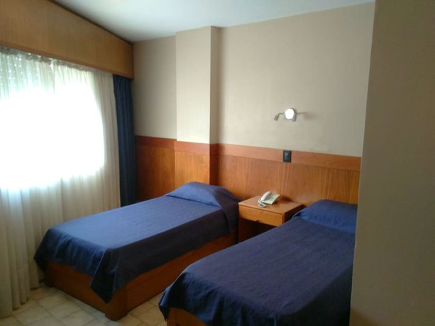 Imagen de la habitación del Hotel Royal, C&Oacute;RDOBA (AR). Foto 18