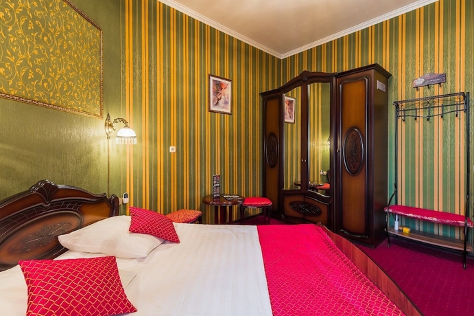 Imagen de la habitación del Hotel Royal Capital. Foto 9