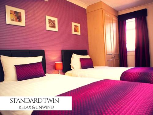 Imagen de la habitación del Hotel Royal Carlton. Foto 6