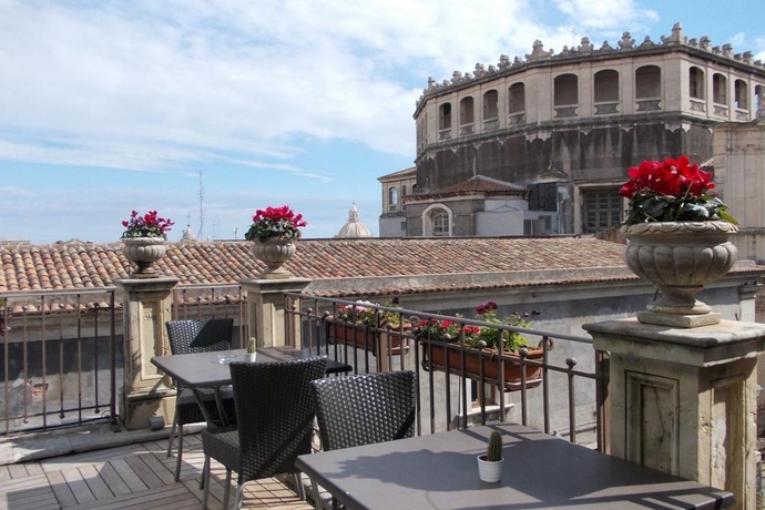 Imagen general del Hotel Royal, Catania. Foto 10