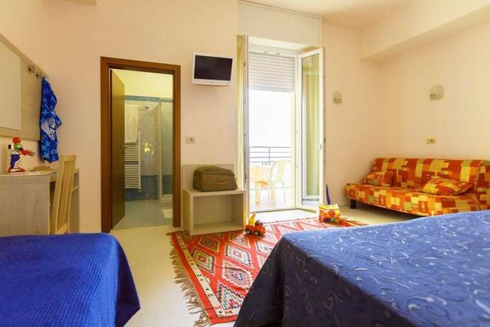 Imagen de la habitación del Hotel Royal, Cattolica. Foto 6