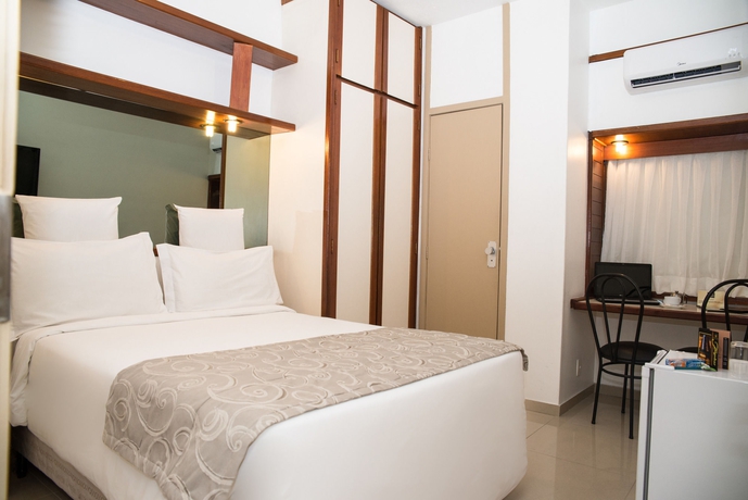 Imagen de la habitación del Hotel Royal Center Lourdes. Foto 5