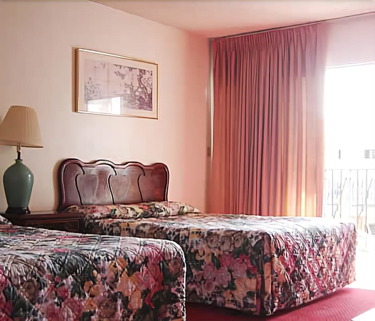 Imagen de la habitación del Hotel Royal Century. Foto 5