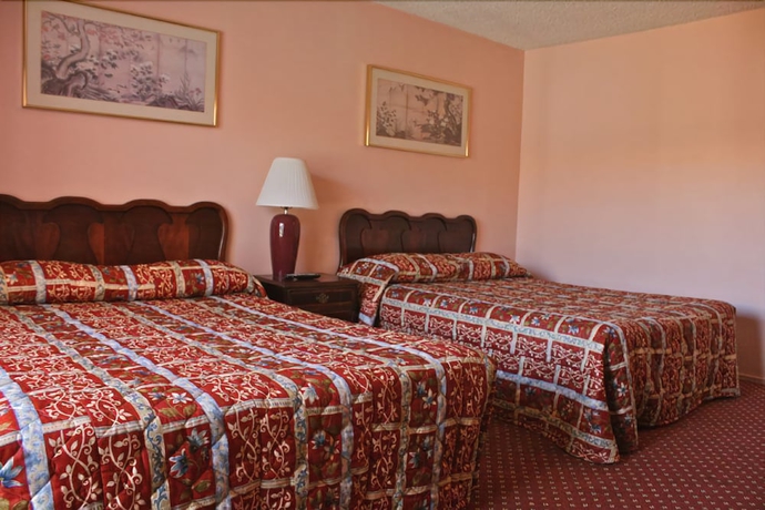 Imagen de la habitación del Hotel Royal Century. Foto 8