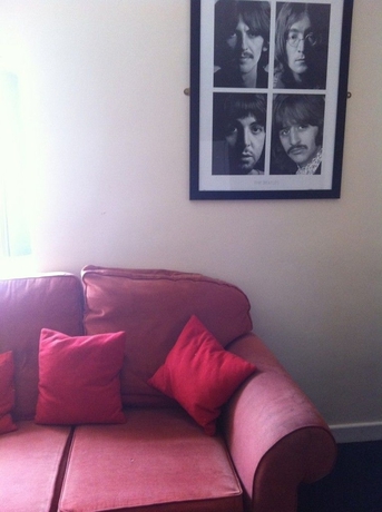 Imagen de la habitación del Hotel Royal Chambers. Foto 14