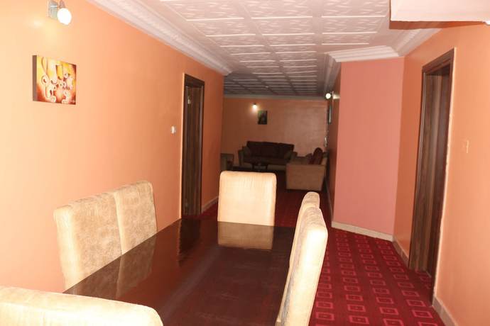 Imagen de los interiores del Hotel Royal Charlin and Suites. Foto 18
