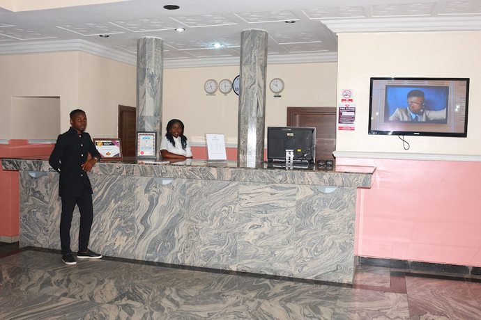 Imagen de los interiores del Hotel Royal Charlin and Suites. Foto 19