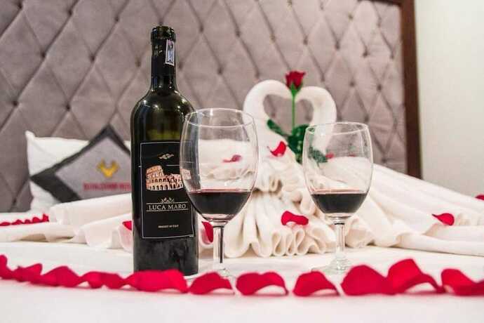 Imagen de la habitación del Hotel Royal Charm. Foto 14