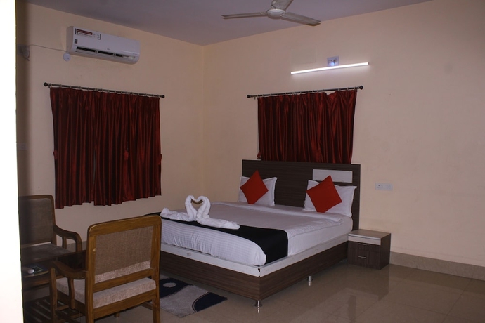 Imagen de la habitación del Hotel Royal Chetan Inn. Foto 4