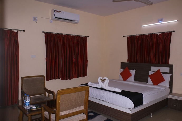 Imagen de la habitación del Hotel Royal Chetan Inn. Foto 5