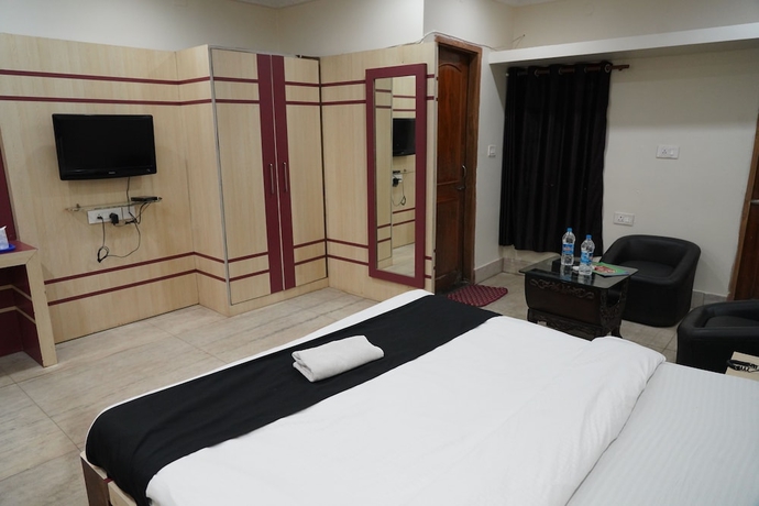 Imagen de la habitación del Hotel Royal Chetan Inn. Foto 10