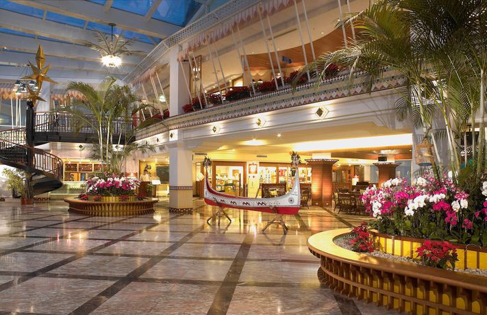 Imagen de los interiores del Hotel Royal Chihpen. Foto 18