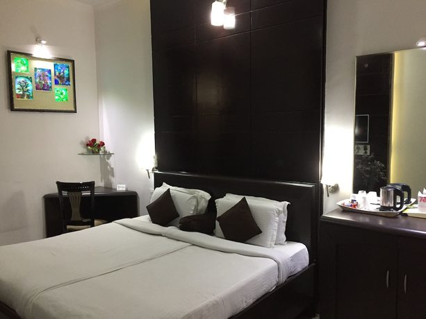 Imagen de la habitación del Hotel Royal Classic, Bareilly. Foto 5