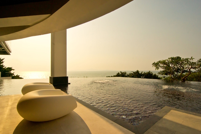 Imagen de la piscina del Hotel Royal Cliff Grand - Sha Plus. Foto 9