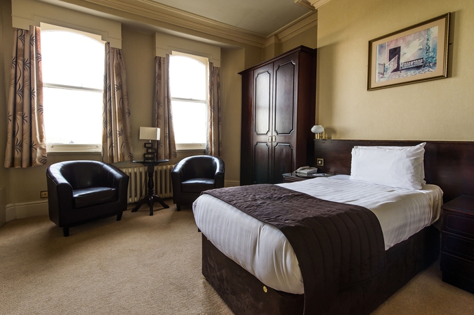 Imagen de la habitación del Hotel Royal Clifton. Foto 4