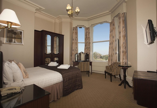 Imagen de la habitación del Hotel Royal Clifton. Foto 5