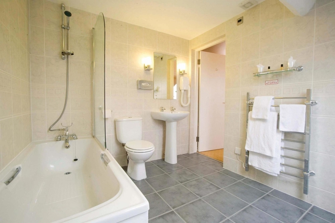 Imagen de la habitación del Hotel Royal Clifton. Foto 10