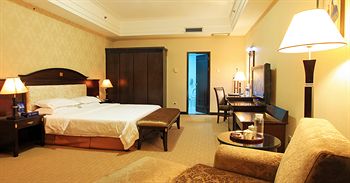 Imagen de la habitación del Hotel Royal Coast Hotel. Foto 5