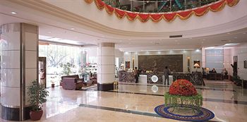 Imagen de los interiores del Hotel Royal Coast Hotel. Foto 16