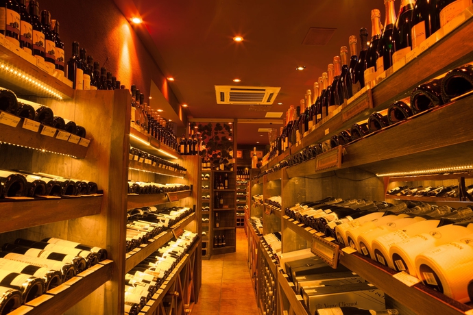 Imagen del bar/restaurante del Hotel Royal Collection Savassi. Foto 5