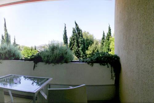 Imagen de la habitación del Hotel Royal Cottage, CASSIS. Foto 14