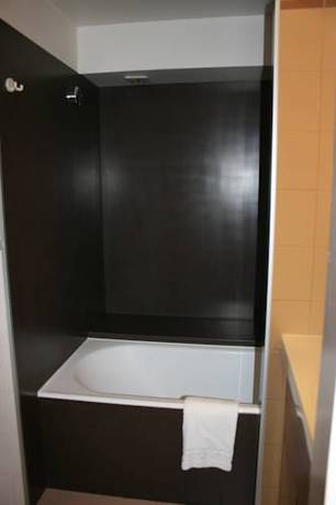 Imagen de la habitación del Hotel Royal Cottage. Foto 4