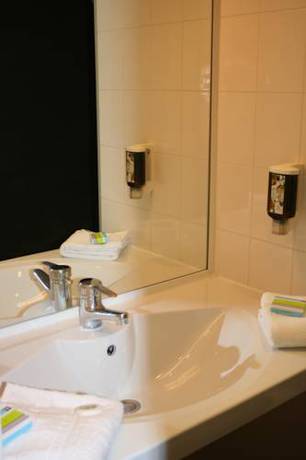 Imagen de la habitación del Hotel Royal Cottage. Foto 16