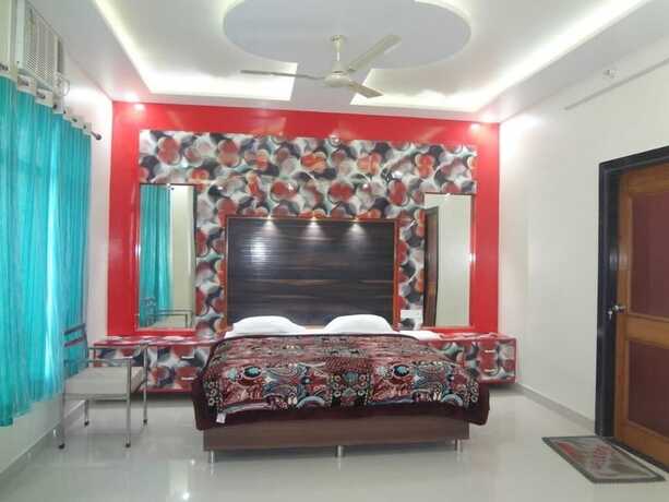 Imagen de la habitación del Hotel Royal Country Club. Foto 19