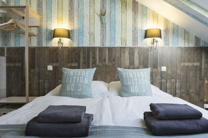 Imagen de la habitación del Hotel Royal Court, Praga. Foto 7