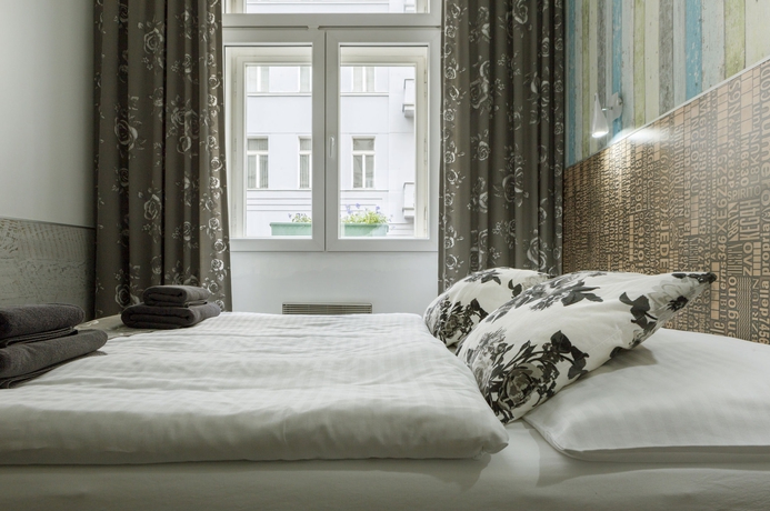 Imagen de la habitación del Hotel Royal Court, Praga. Foto 8