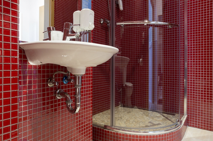 Imagen de la habitación del Hotel Royal Court, Praga. Foto 10