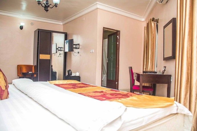 Imagen de la habitación del Hotel Royal Crest And Suites. Foto 9