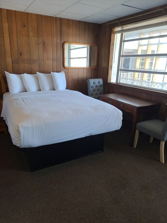 Imagen de la habitación del Hotel Royal Crest Inn Hampton Beach. Foto 17