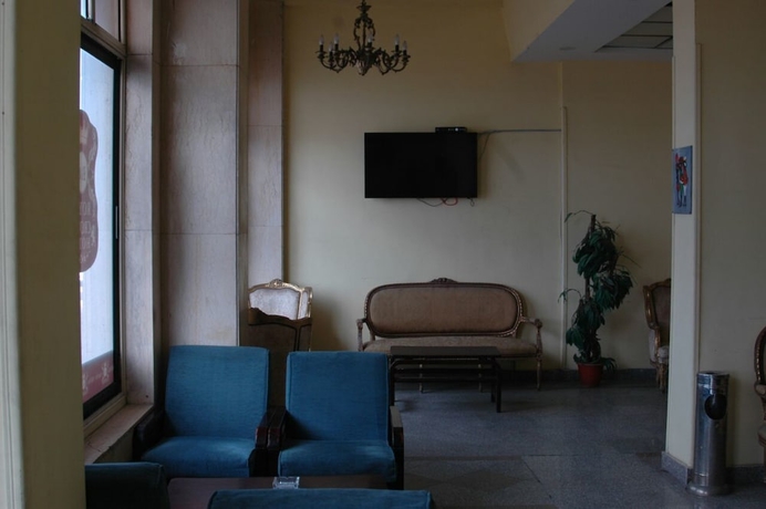 Imagen de los interiores del Hotel Royal Crown Alexandria. Foto 16