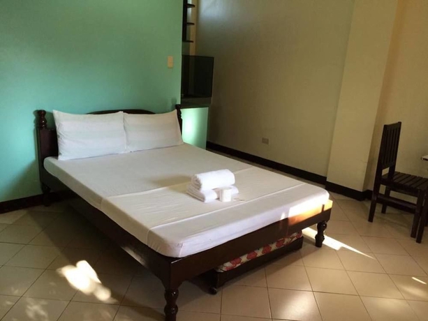 Imagen de la habitación del Hotel Royal Crown Inn. Foto 5