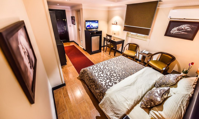 Imagen de la habitación del Hotel Royal Day. Foto 7