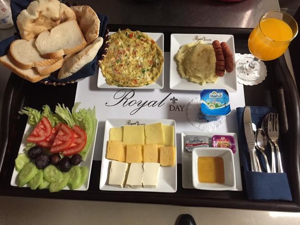 Imagen del bar/restaurante del Hotel Royal Day. Foto 6