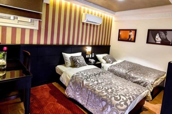 Imagen de la habitación del Hotel Royal Day. Foto 12