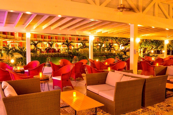 Imagen del bar/restaurante del Hotel Royal Decameron Cornwall Beach. Foto 2