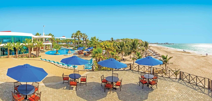 Imagen de los exteriores del Hotel Royal Decameron Punta Centinela. Foto 6