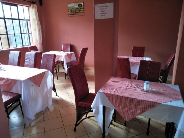 Imagen del bar/restaurante del Hotel Royal Delight and Apartments. Foto 4