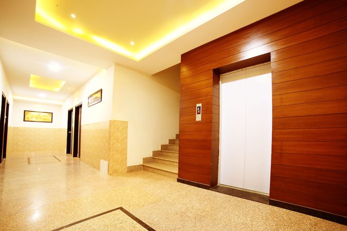 Imagen de los interiores del Hotel Royal Dezire. Foto 18