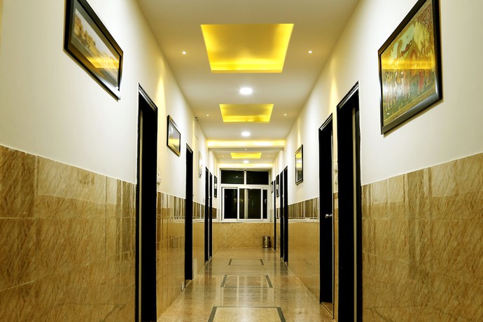 Imagen de los interiores del Hotel Royal Dezire. Foto 20