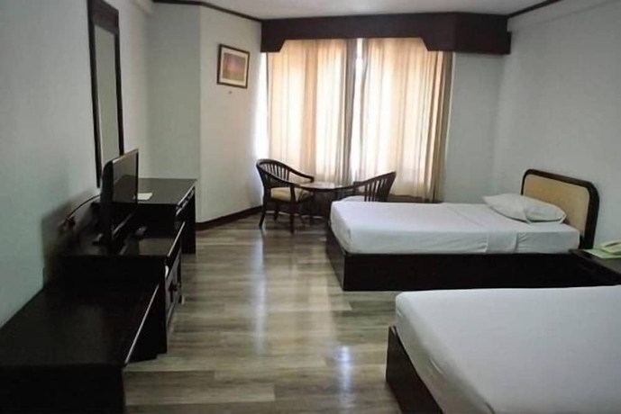 Imagen de la habitación del Hotel Royal Diamond, Phetchaburi. Foto 3