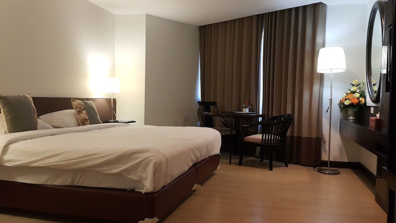 Imagen de la habitación del Hotel Royal Diamond, Phetchaburi. Foto 4