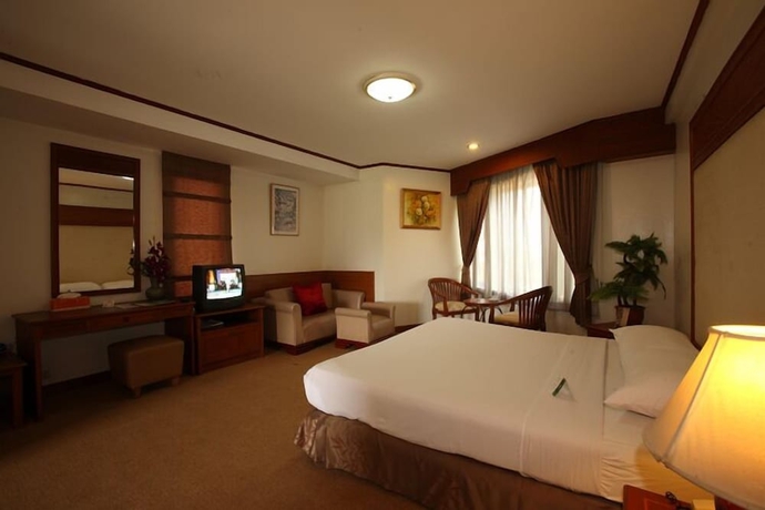 Imagen de la habitación del Hotel Royal Diamond, Phetchaburi. Foto 6