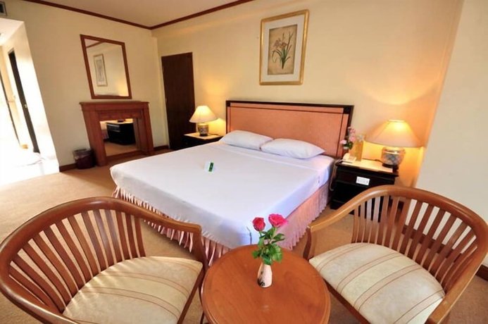 Imagen de la habitación del Hotel Royal Diamond, Phetchaburi. Foto 7